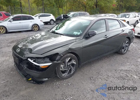 2025 Hyundai Elantra Sel Sport z USA, uszkodzony, nr VIN KMHLM4DG2SU955860